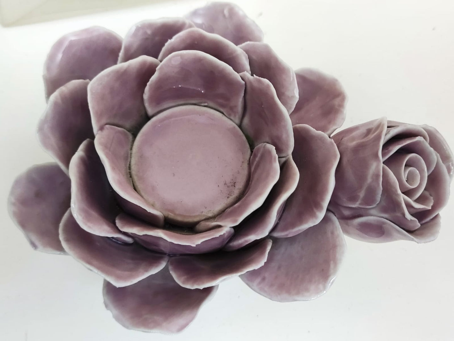 PORTA TEALIGHT FORMA ROSA VIOLA