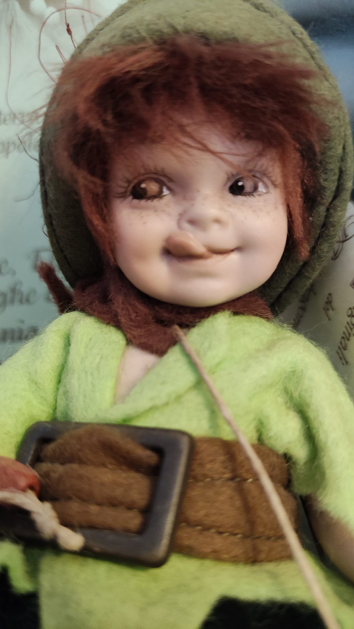 PETER PAN MONTEDRAGONE -PORCELLANA BISCUIT