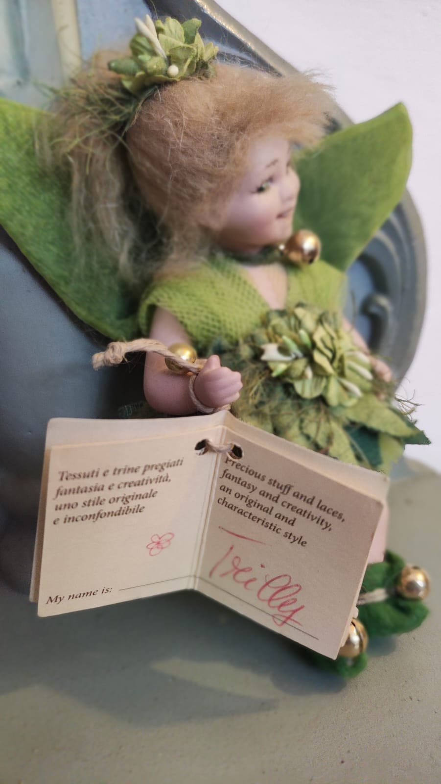 TRILLY MONTEDRAGONE- PORCELLANA BISCUIT
