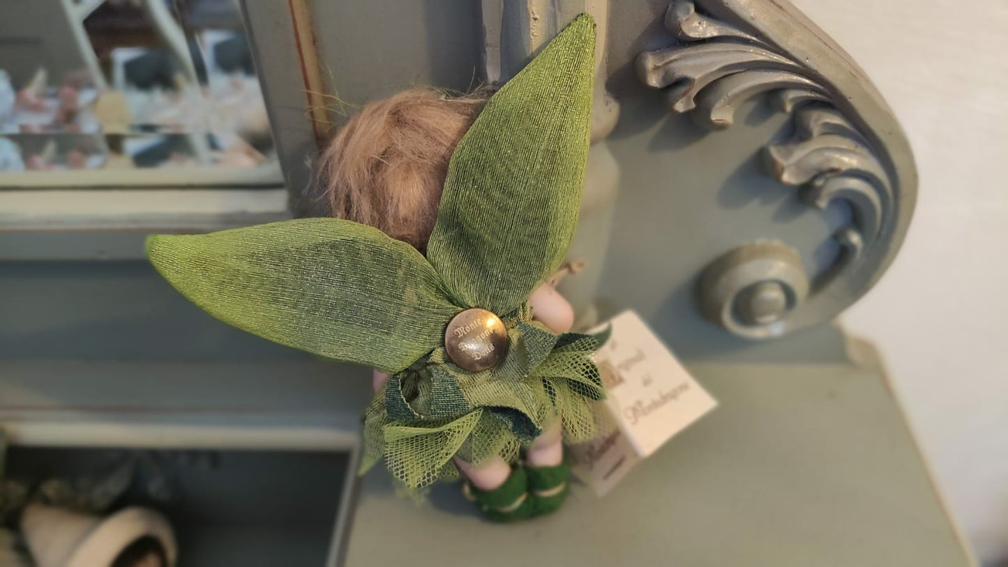 TRILLY MONTEDRAGONE- PORCELLANA BISCUIT