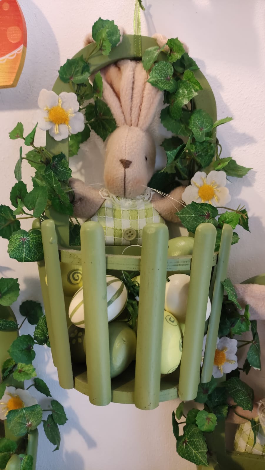 DECORAZIONE PASQUA CONIGLIO CON UOVA CESTINO