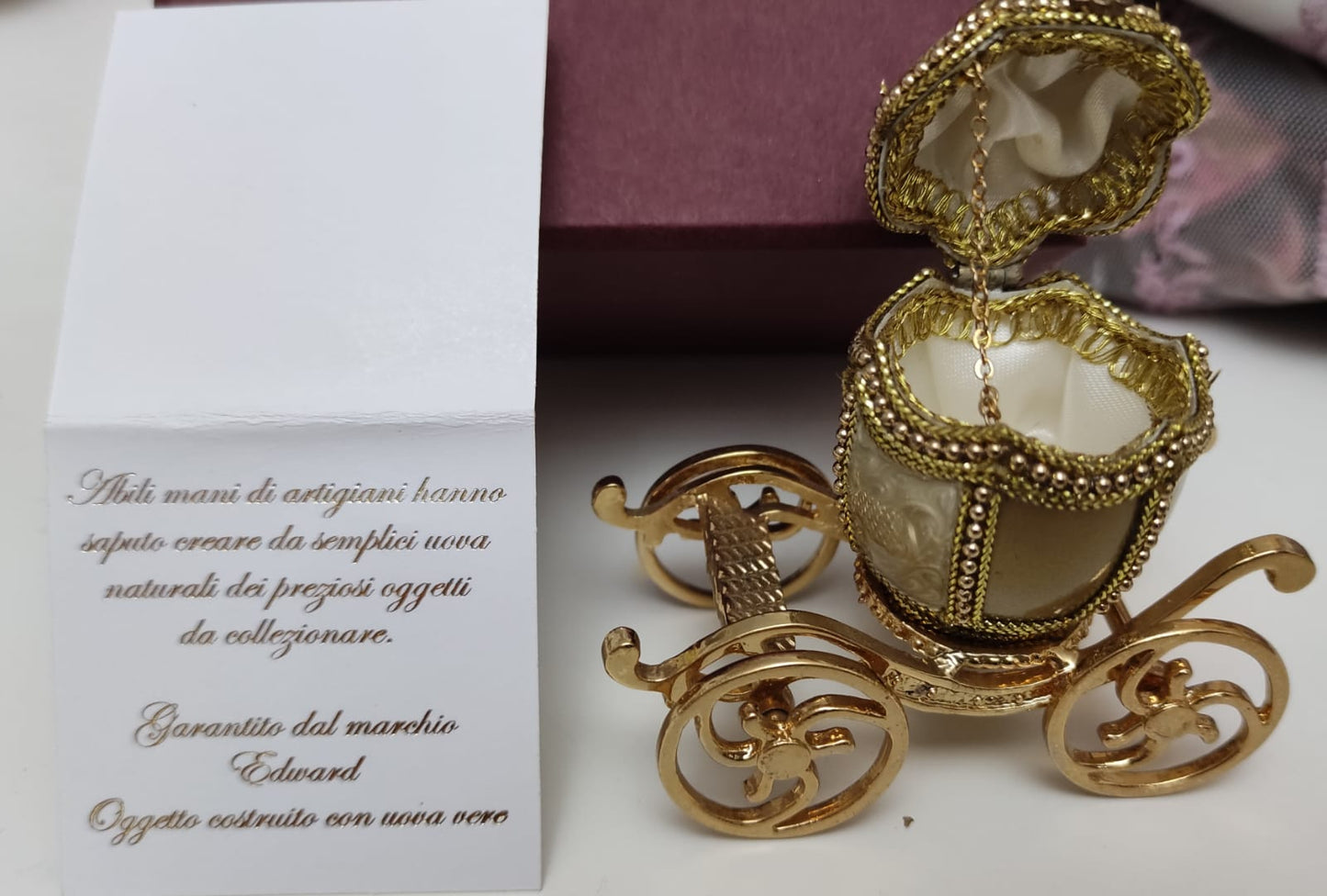 CARROZZA UOVO DA COLLEZIONE