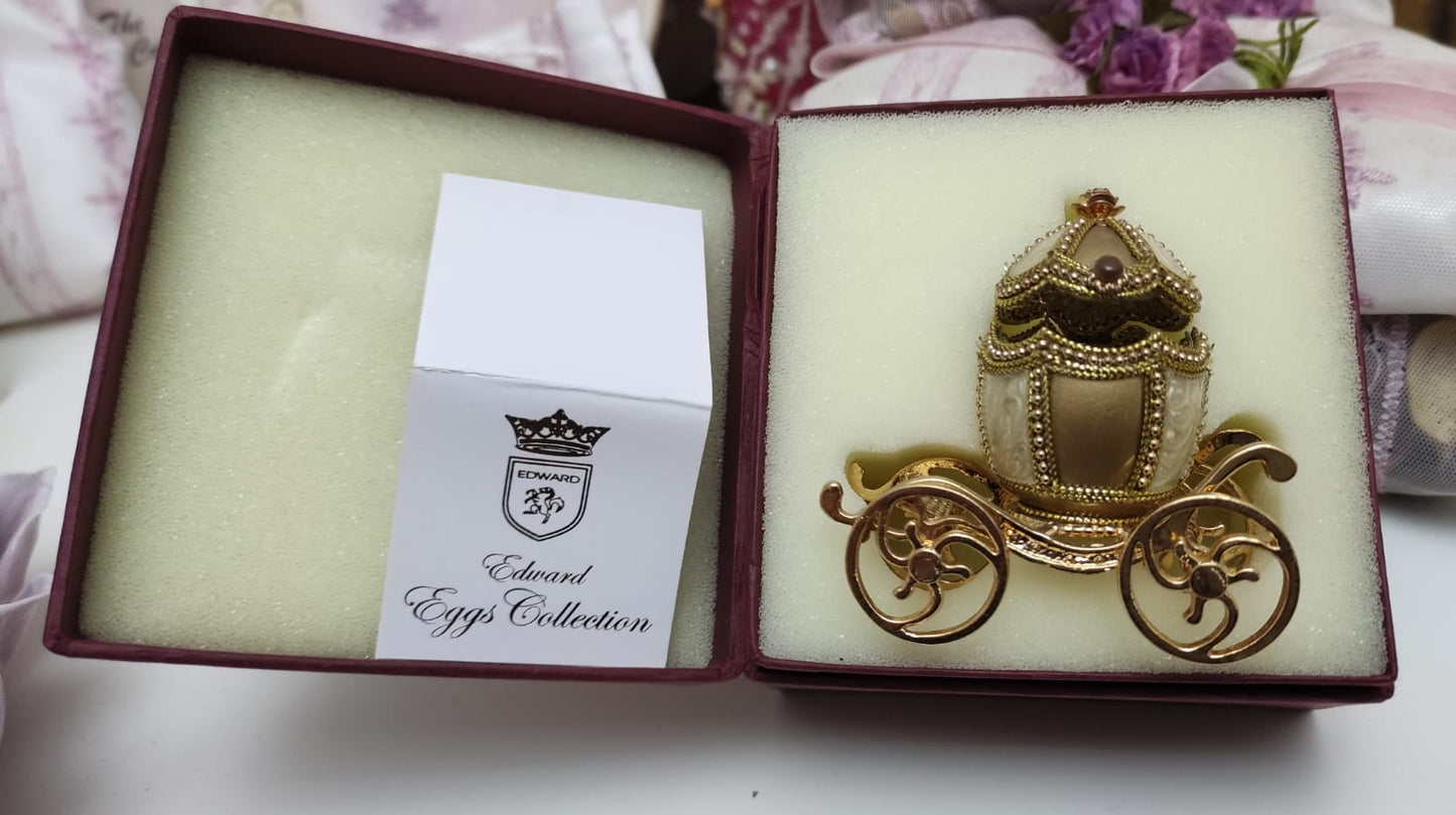 CARROZZA UOVO DA COLLEZIONE