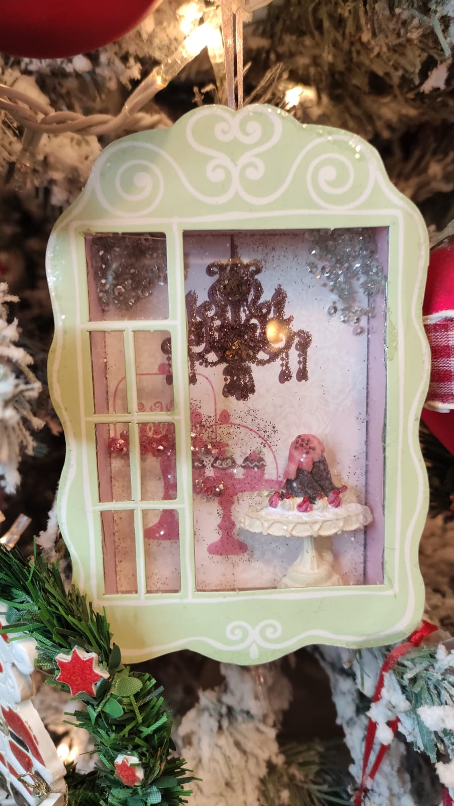 DECORAZIONE ALBERO DI NATALE