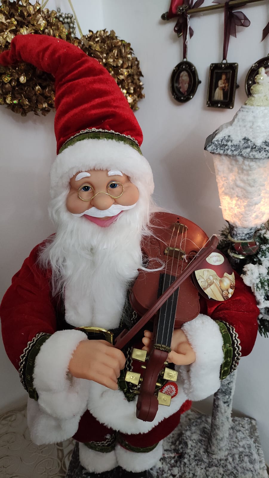 BABBO NATALE COLLEZIONE CON LAMPIONE E MUSICHE