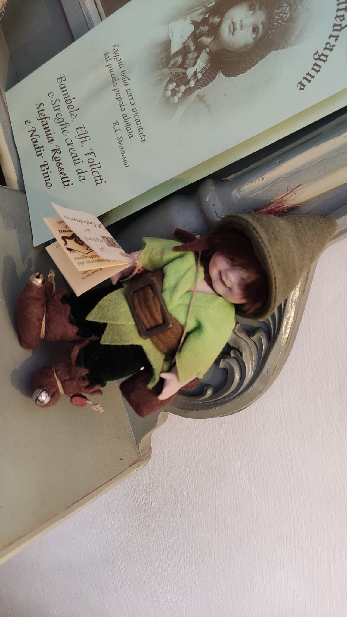 PETER PAN MONTEDRAGONE -PORCELLANA  BISCUIT