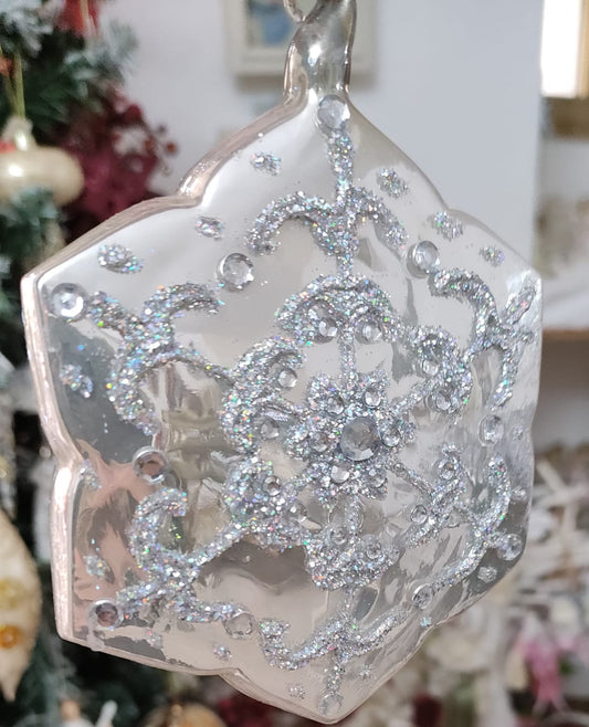 DECORAZIONE PER ALBERO DI NATALE ARGENTATA